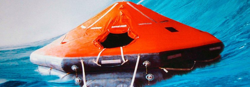 Спасательная шлюпка надувная