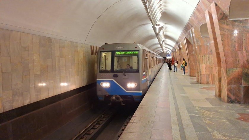 Москва вагон метро