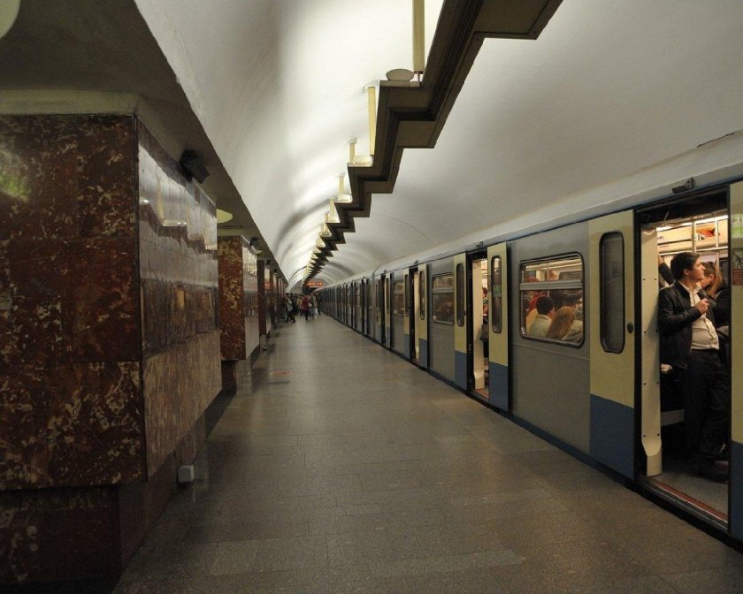 Станция метро площадь Ильича Москва