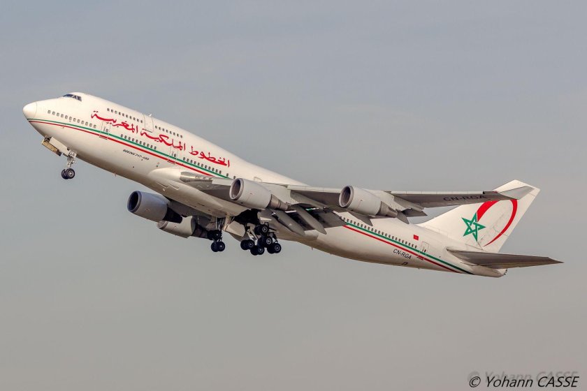 Широкофюзеляжный самолет