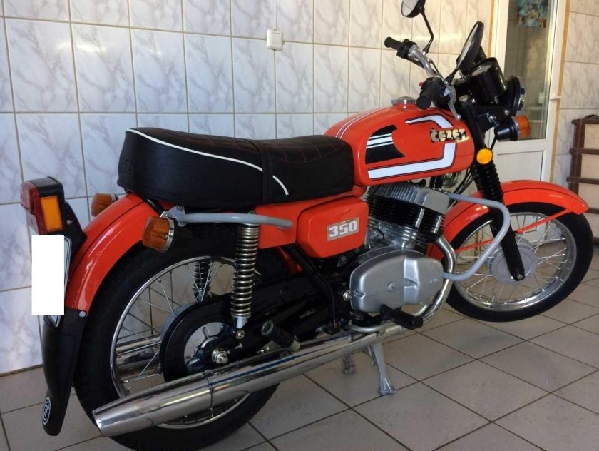Мотоцикл Ява Чезет 350
