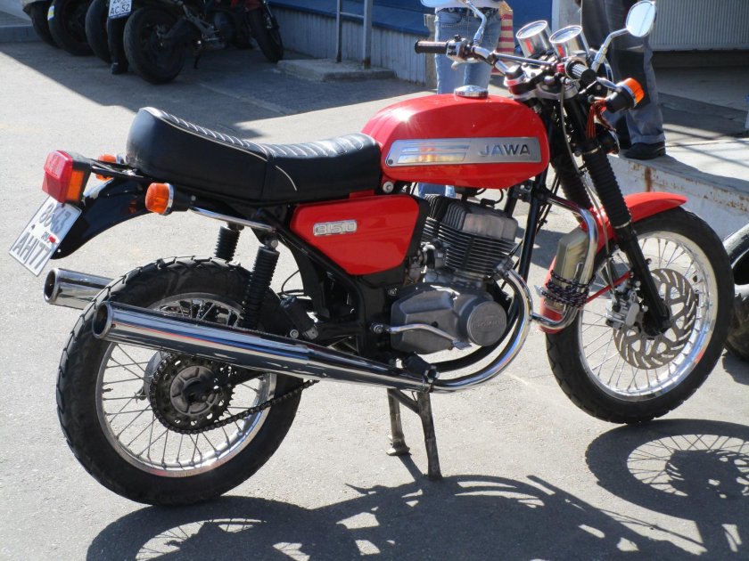 Мотоцикл Ява 80