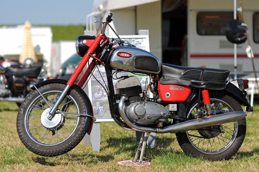 Мотоцикл Ява Чезет 350