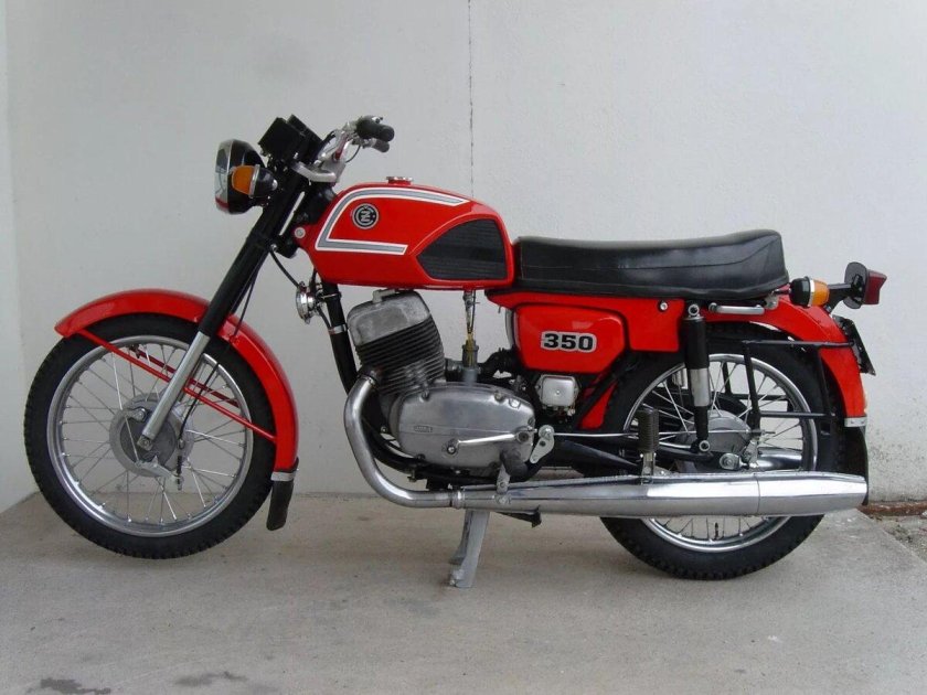 Мотоцикл Чезет 472.3