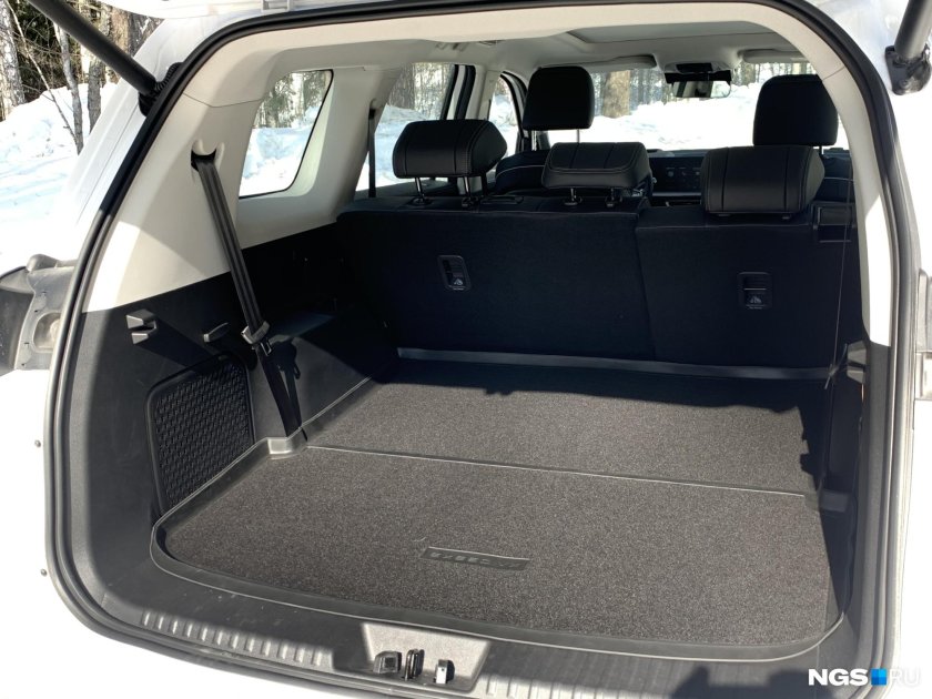 Exeed VX 2022 багажник