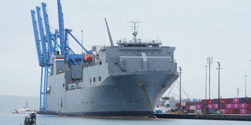 Usns watson (t-akr-310)