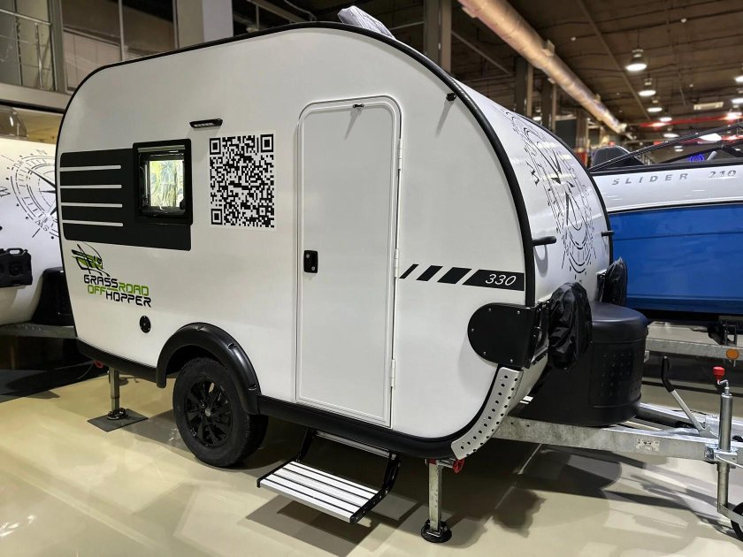 Прицеп дом на колесах