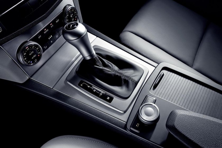 Ручка АКПП АМГ w204