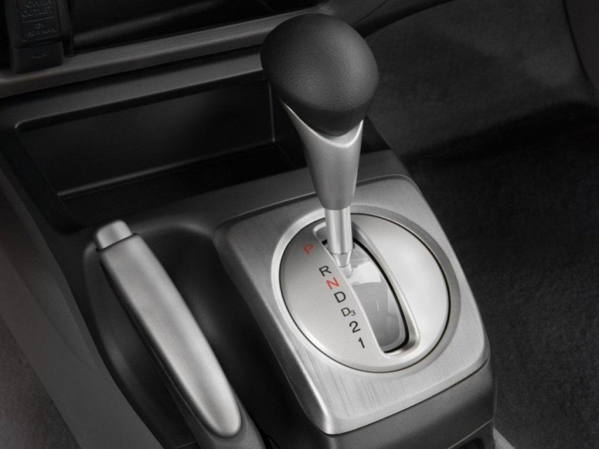 Автоматическая коробка передач задняя передача