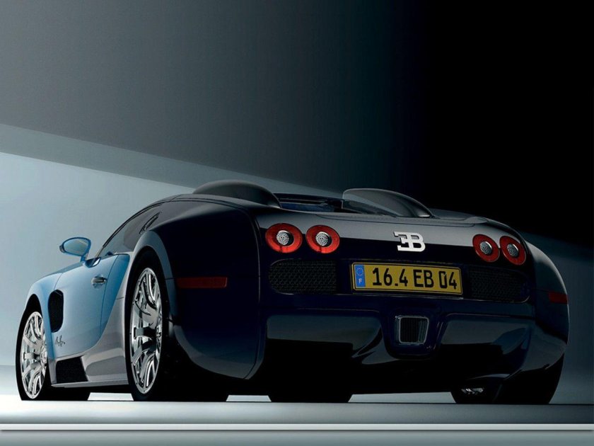 Bugatti Veyron 2004