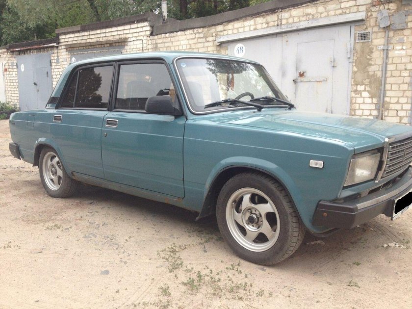 Цвет Петергоф ВАЗ 2107