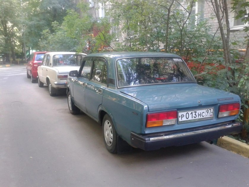 2107 Петергоф 404