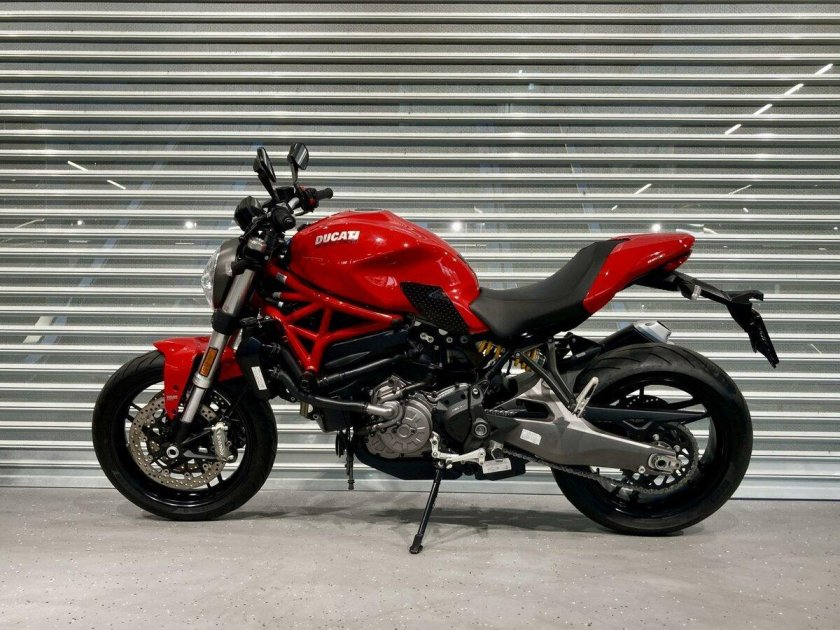 Ducati monster