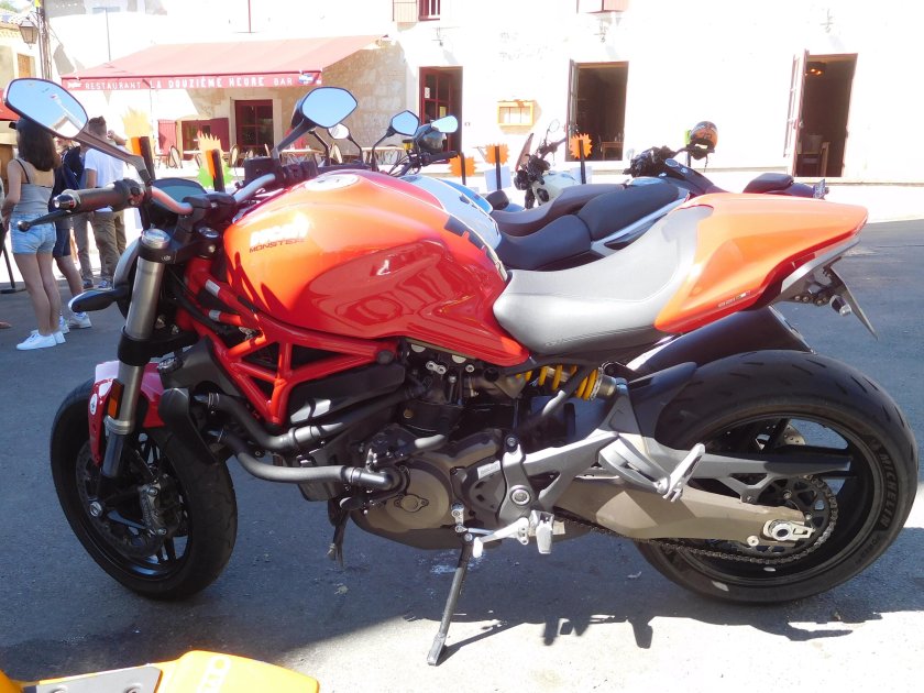 Ducati Monster SP 2023