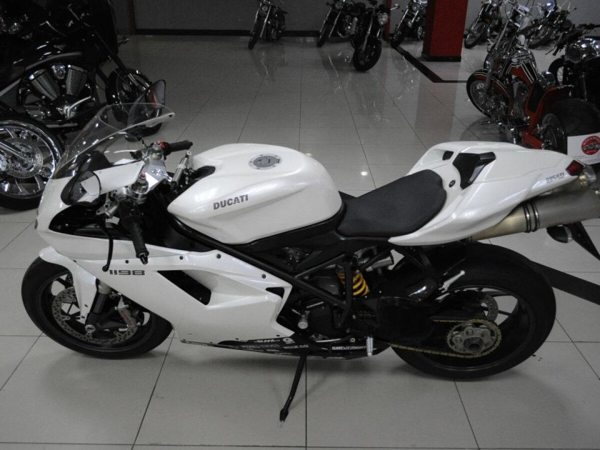Ducati 1198 2009