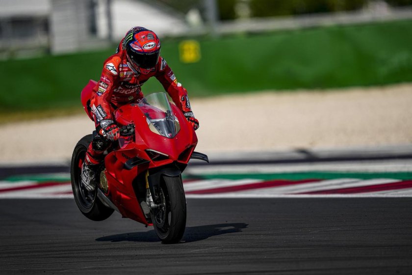Panigale v4 2022