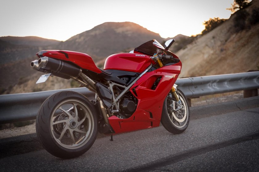 Ducati 1198