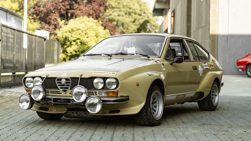 Alfa Romeo 1975