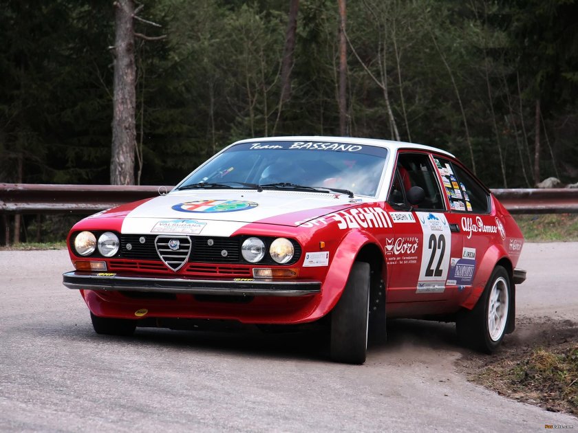 Alfa Romeo 2000 GTV
