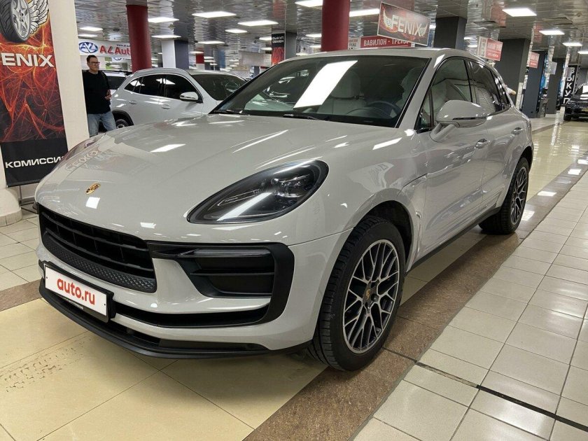 Porsche Macan 2.0 AMT, 2023