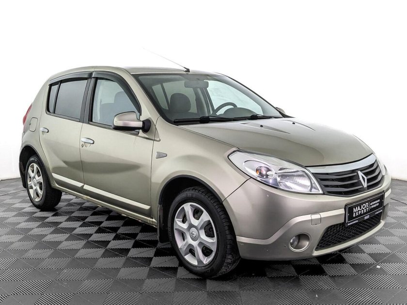 Renault sandero 2010