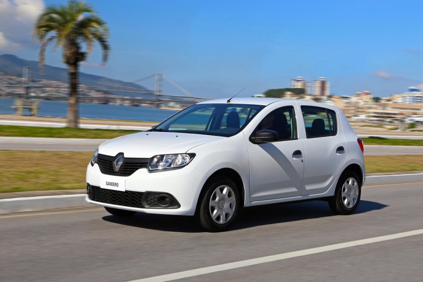 Renault Sandero 1