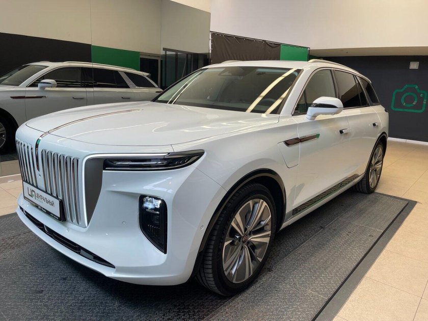 Hongqi e-hs9 2022