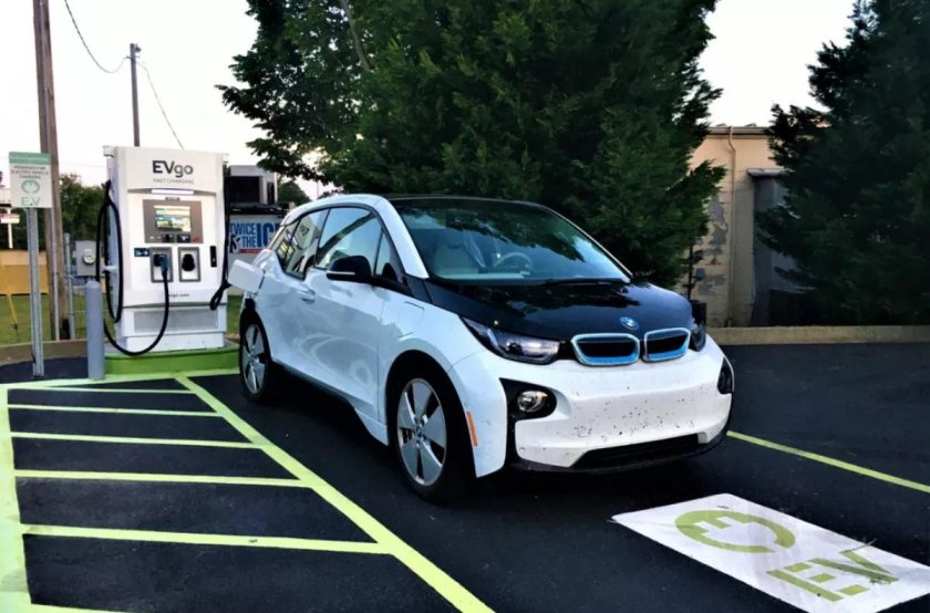 BMW i3 2021