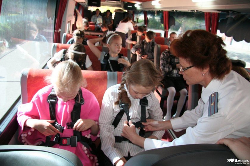 Автобус для детей