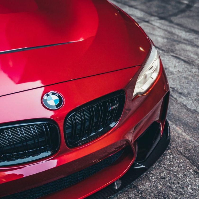 Красные фары