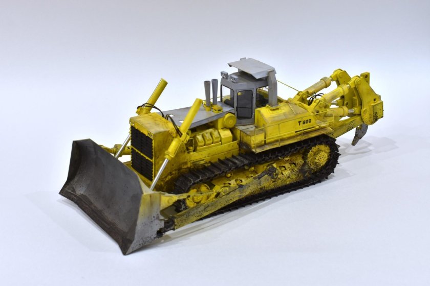 Бульдозер komatsu d575a-3 sd