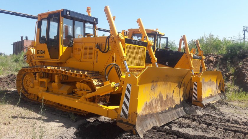 Трактор т-800 ЧТЗ