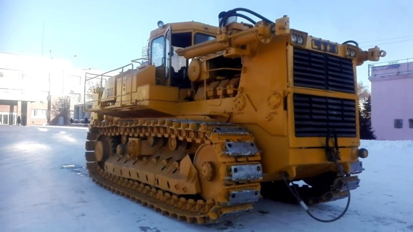 Гусеничного трактора т-800