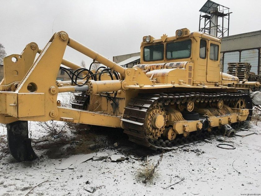 ЧТЗ 170 бульдозер