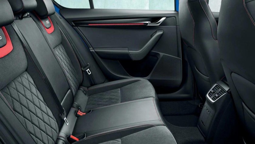 Октавия а7 RS салон