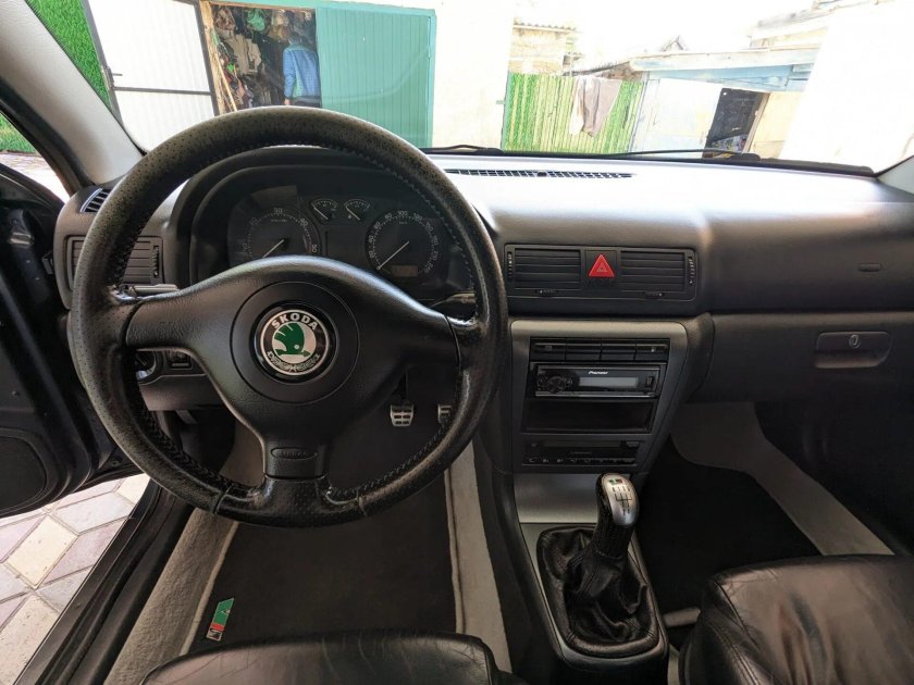 Шкода октавия а 4 салон