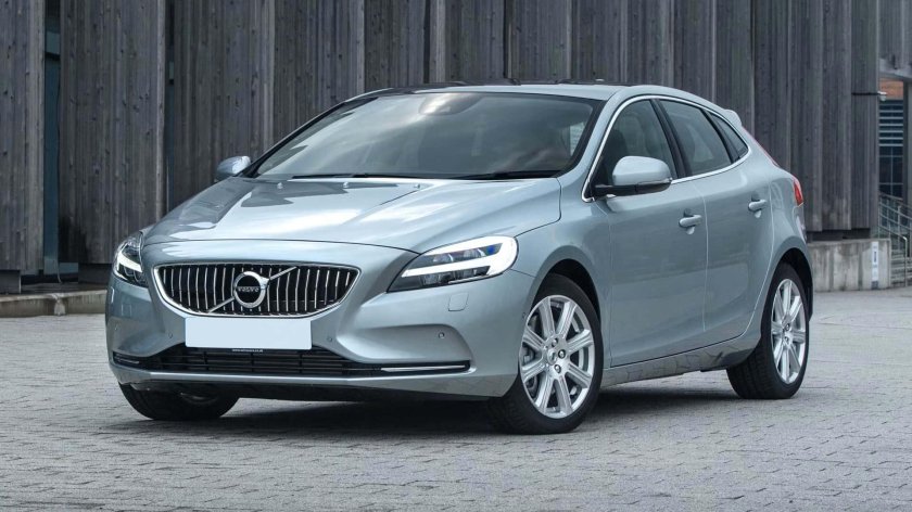 Volvo v40