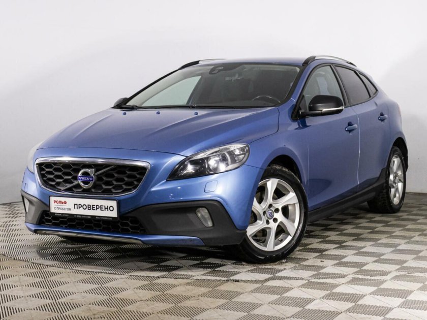 Volvo v 40 cross country