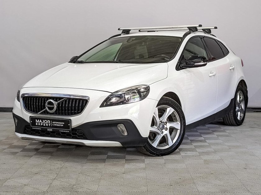 Volvo v40 cross country 2013