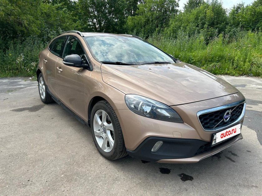 Вольво в 40 кросс кантри