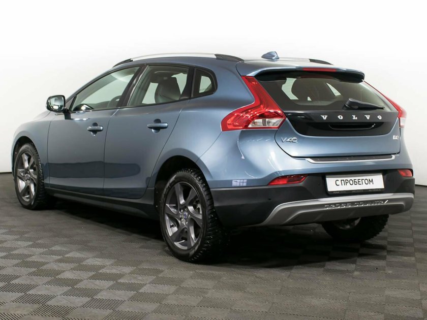 Volvo v40 Cross Country