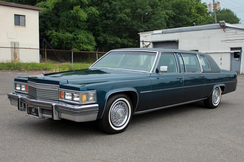Cadillac Fleetwood 1988 лимузин