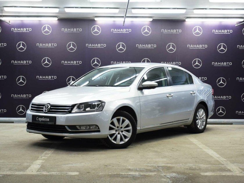 Фольксваген Пассат b8 1.4 АМТ (125 Л.С.) Б/У белый