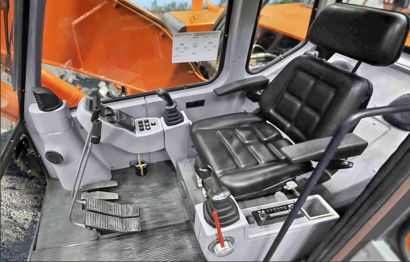 Экскаватор ЭО 41211