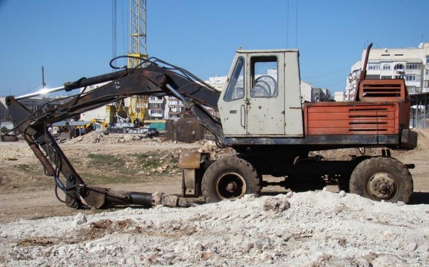 Экскаватор ЭО-3322б