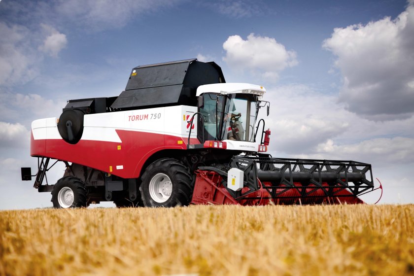 Комбайн Ростсельмаш Торум 750