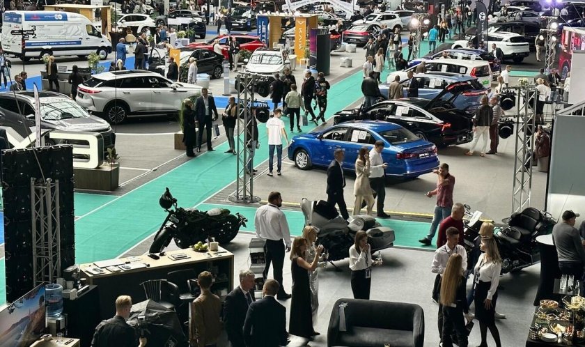 Выставка авто