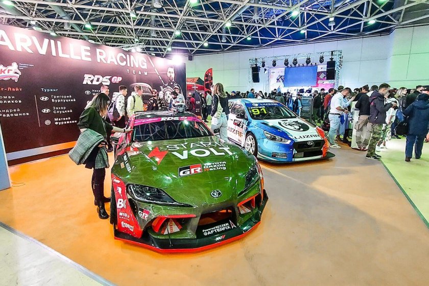 Моторспорт Экспо 2024 Москвич наследие
