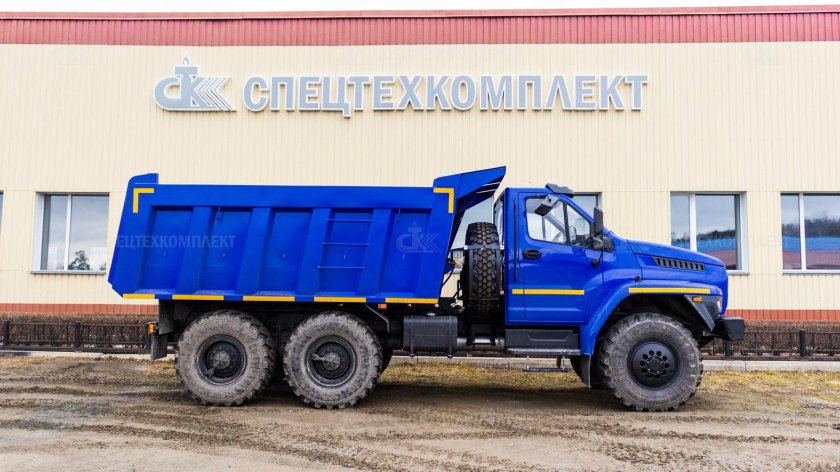 Самосвал Урал 55571-72