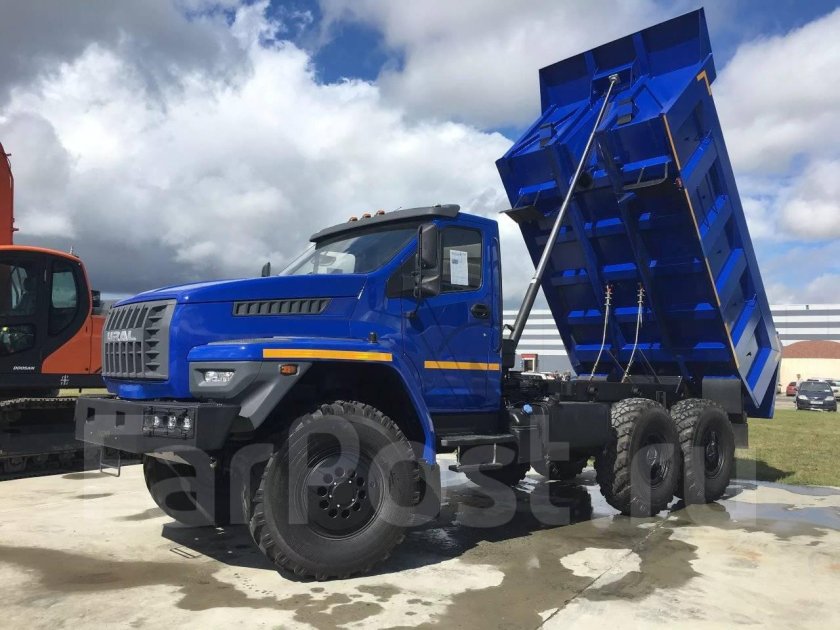Самосвал Урал 55571-5121-72
